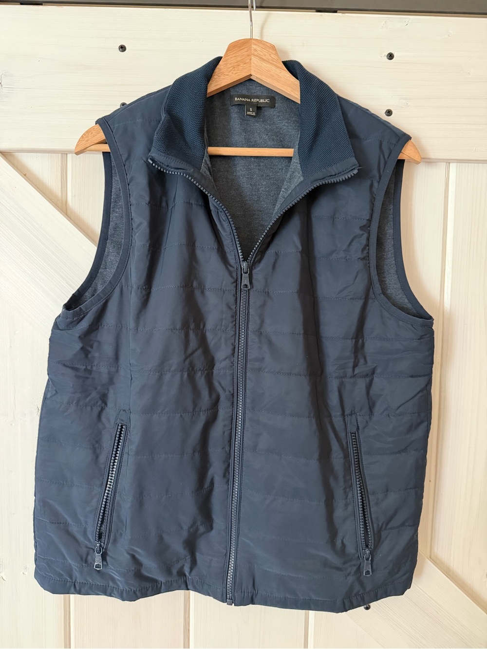 Banana Republic Men's Dark Navy Quilted Vest